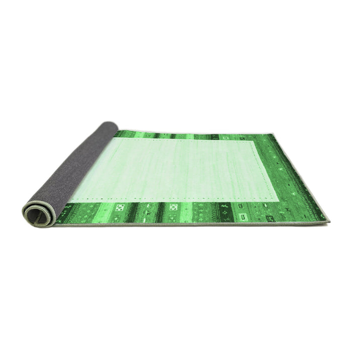 Sideview of Solid Emerald Green Modern Rug, con1772emgrn