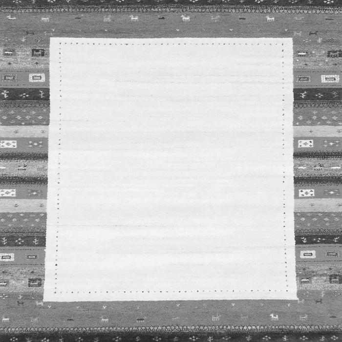 Serging Thickness of Solid Gray Modern Rug, con1772gry