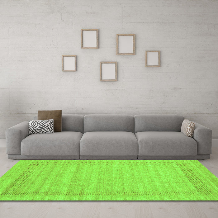 Machine Washable Abstract Green Contemporary Area Rugs in a Living Room,, wshcon1773grn