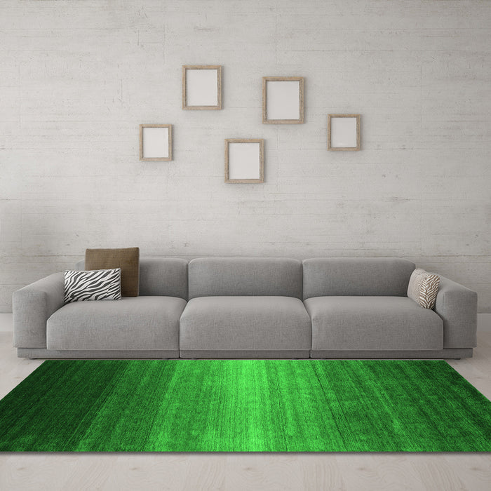 Machine Washable Abstract Green Contemporary Area Rugs in a Living Room,, wshcon1774grn