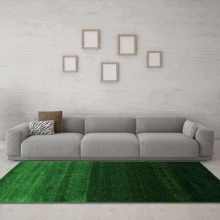 Machine Washable Abstract Green Contemporary Area Rugs in a Living Room,, wshcon1780grn