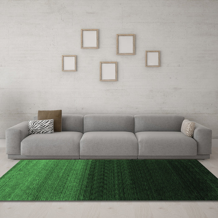 Machine Washable Abstract Emerald Green Contemporary Area Rugs in a Living Room,, wshcon1785emgrn