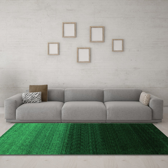 Machine Washable Abstract Green Contemporary Area Rugs in a Living Room,, wshcon1785grn