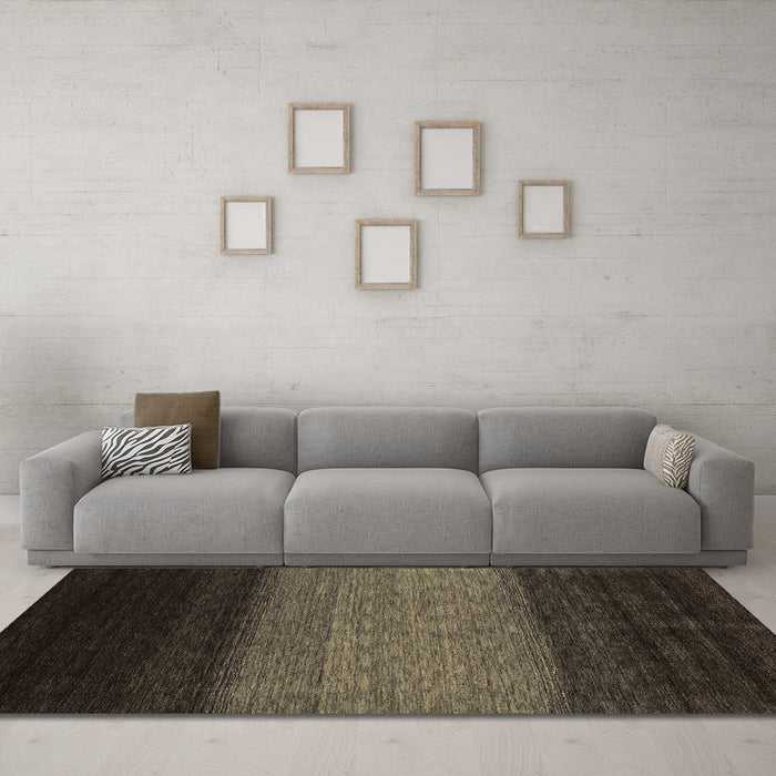 Machine Washable Abstract Brown Contemporary Rug in a Living Room,, wshcon1786brn