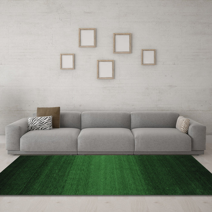 Machine Washable Abstract Emerald Green Contemporary Area Rugs in a Living Room,, wshcon1788emgrn