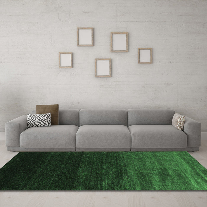 Machine Washable Abstract Emerald Green Contemporary Area Rugs in a Living Room,, wshcon1791emgrn