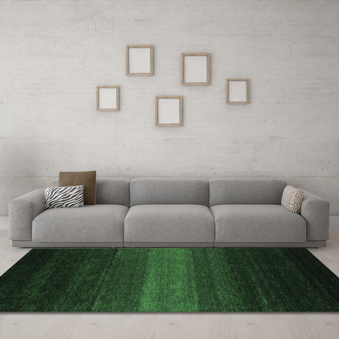 Machine Washable Abstract Emerald Green Contemporary Area Rugs in a Living Room,, wshcon1793emgrn