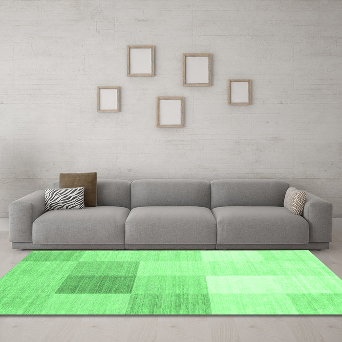 Machine Washable Abstract Emerald Green Contemporary Area Rugs in a Living Room,, wshcon1803emgrn