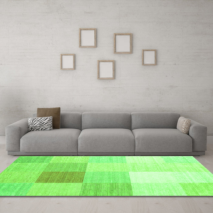 Machine Washable Abstract Green Contemporary Area Rugs in a Living Room,, wshcon1803grn