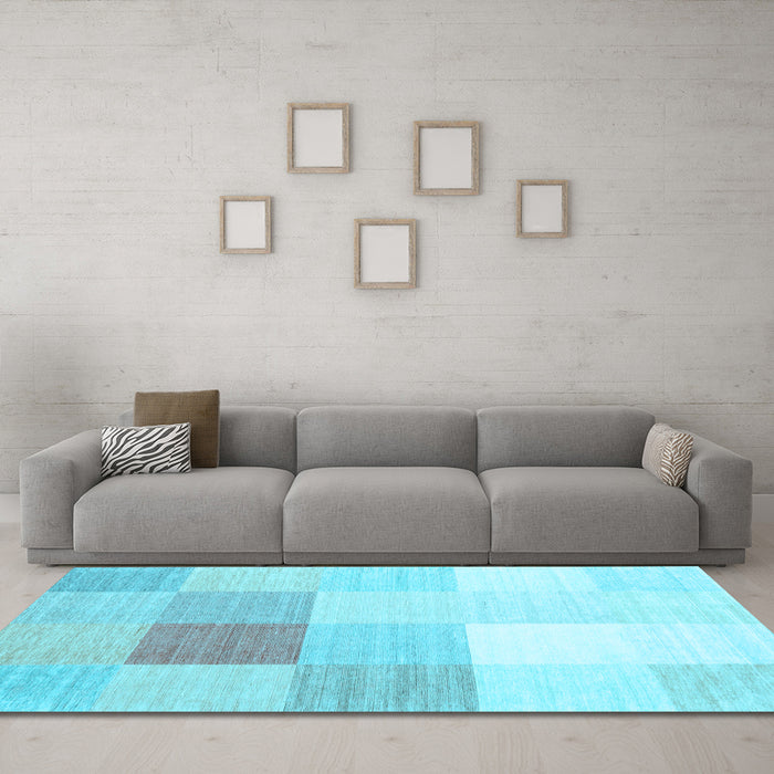 Machine Washable Abstract Light Blue Contemporary Rug in a Living Room, wshcon1803lblu