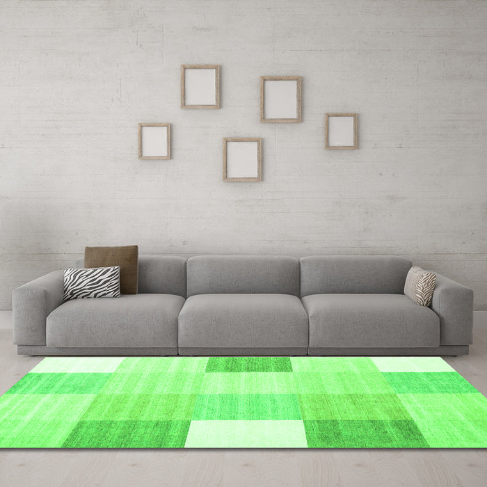 Machine Washable Abstract Green Contemporary Area Rugs in a Living Room,, wshcon1804grn