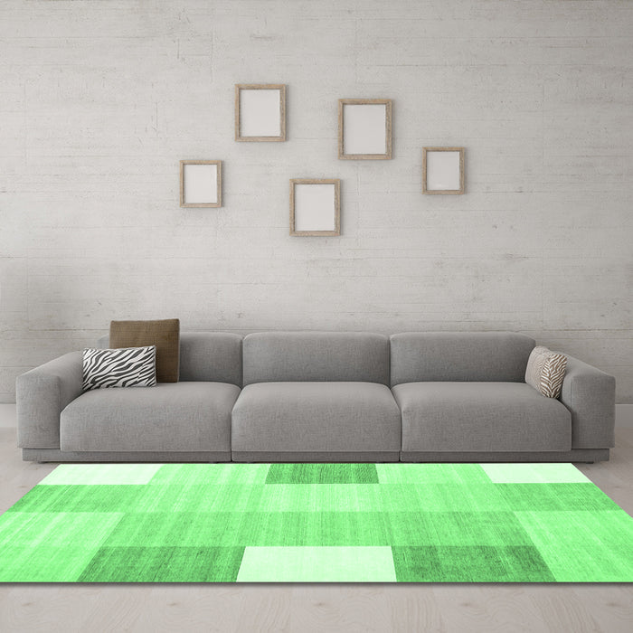 Machine Washable Abstract Emerald Green Contemporary Area Rugs in a Living Room,, wshcon1804emgrn