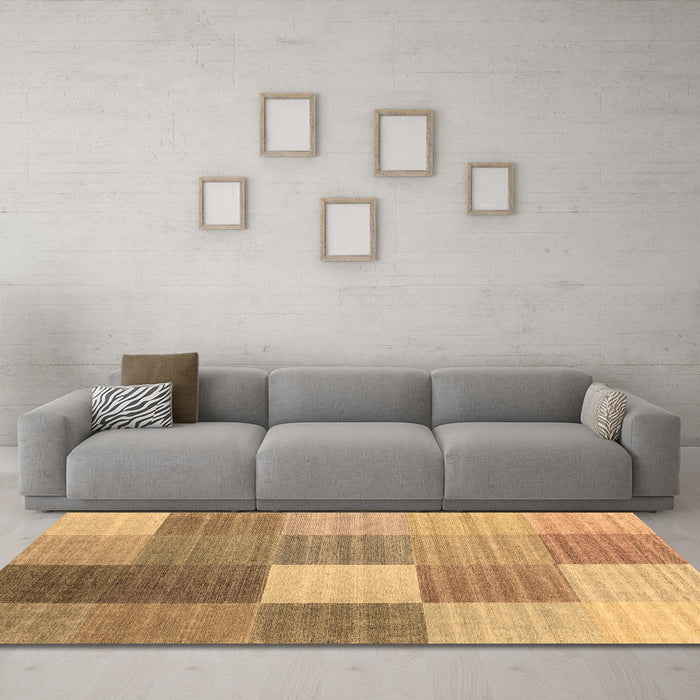 Machine Washable Checkered Brown Modern Rug in a Living Room,, wshcon1806brn