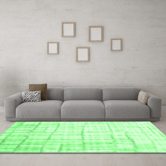 Machine Washable Abstract Emerald Green Contemporary Area Rugs in a Living Room,, wshcon1809emgrn