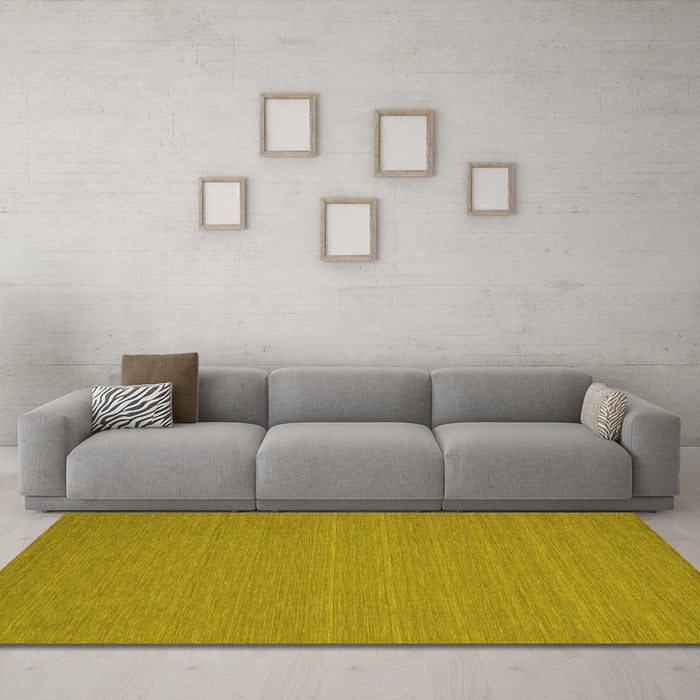 Machine Washable Abstract Yellow Contemporary Rug in a Living Room, wshcon181yw
