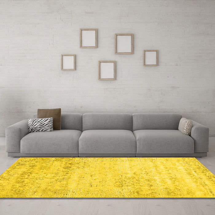 Machine Washable Abstract Yellow Contemporary Rug in a Living Room, wshcon1821yw