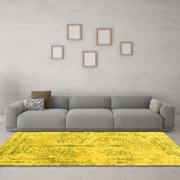 Machine Washable Abstract Yellow Contemporary Rug in a Living Room, wshcon1823yw