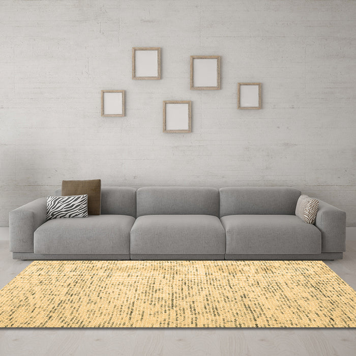 Machine Washable Abstract Brown Contemporary Rug in a Living Room,, wshcon1837brn