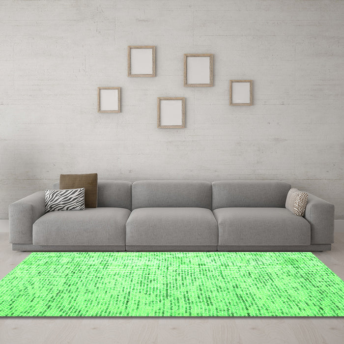 Machine Washable Abstract Green Contemporary Area Rugs in a Living Room,, wshcon1837grn