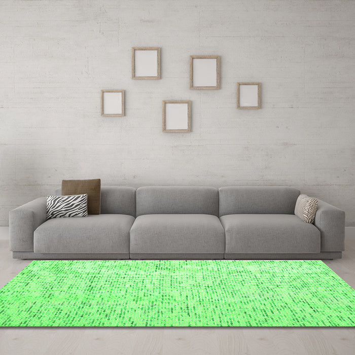 Machine Washable Abstract Green Contemporary Area Rugs in a Living Room,, wshcon1838grn
