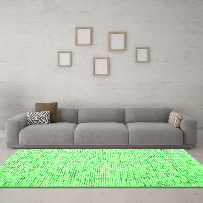 Machine Washable Abstract Green Contemporary Area Rugs in a Living Room,, wshcon1845grn