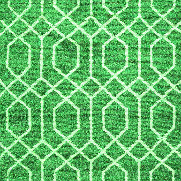 Serging Thickness of Machine Washable Trellis Green Modern Area Rugs, wshcon1864grn