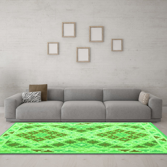 Machine Washable Southwestern Green Country Area Rugs in a Living Room,, wshcon1873grn