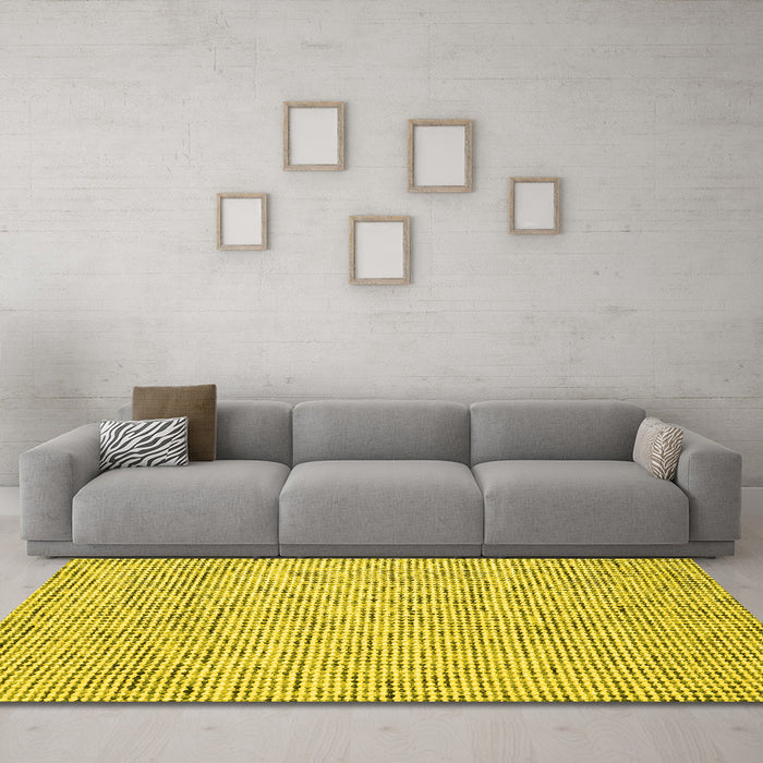 Machine Washable Abstract Yellow Contemporary Rug in a Living Room, wshcon1879yw