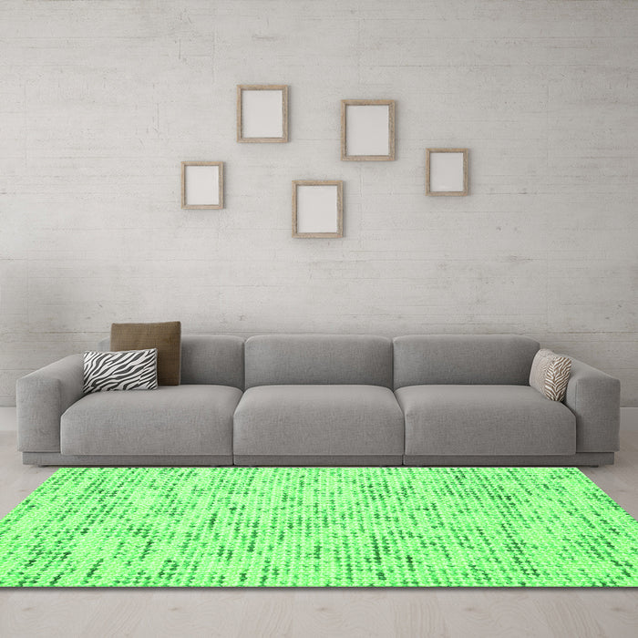 Machine Washable Abstract Green Contemporary Area Rugs in a Living Room,, wshcon1881grn