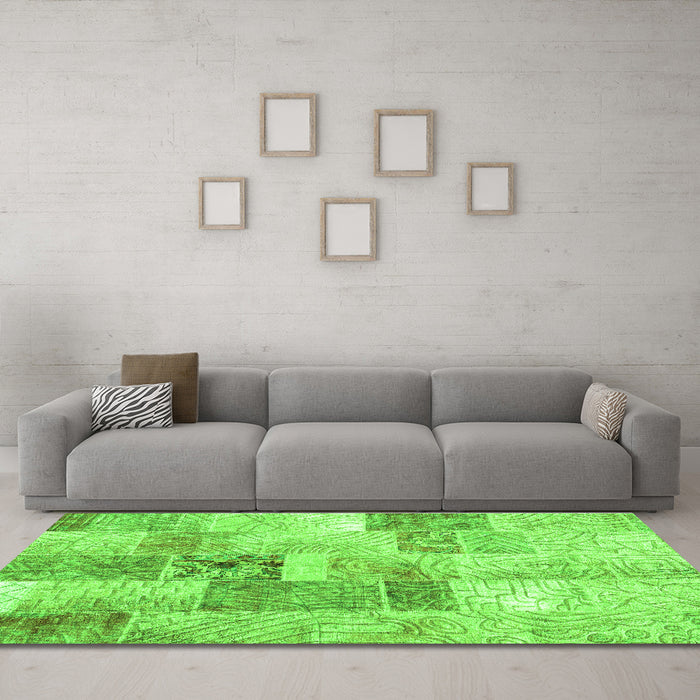 Machine Washable Patchwork Green Transitional Area Rugs in a Living Room,, wshcon1890grn