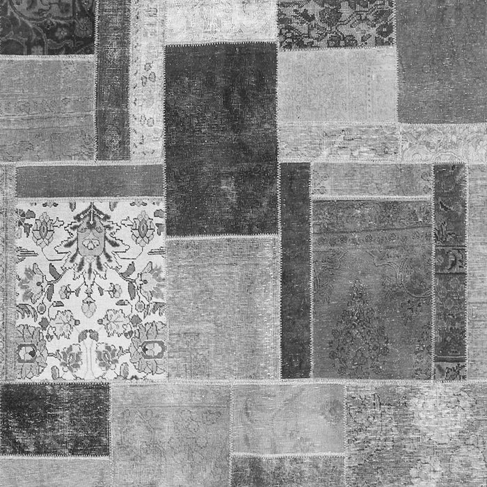 Patchwork Gray Transitional Rug, con1891gry