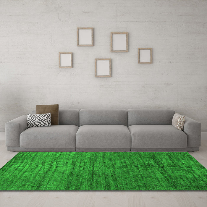 Machine Washable Abstract Green Contemporary Area Rugs in a Living Room,, wshcon1896grn