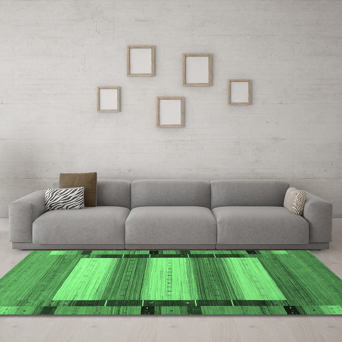 Machine Washable Abstract Emerald Green Contemporary Area Rugs in a Living Room,, wshcon1900emgrn