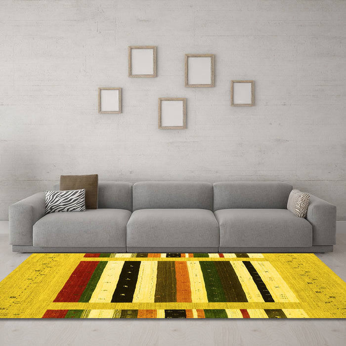 Machine Washable Abstract Yellow Contemporary Rug in a Living Room, wshcon1905yw