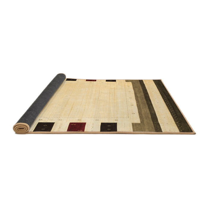 Sideview of Solid Brown Modern Rug, con1907brn