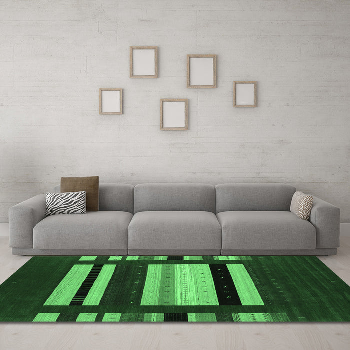 Machine Washable Abstract Emerald Green Contemporary Area Rugs in a Living Room,, wshcon1909emgrn
