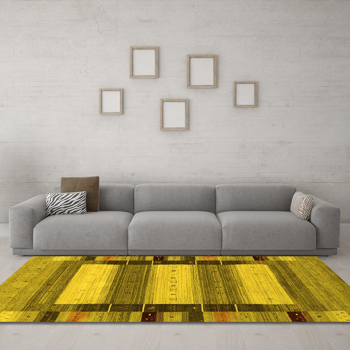 Machine Washable Abstract Yellow Contemporary Rug in a Living Room, wshcon1910yw