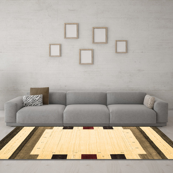 Machine Washable Solid Brown Modern Rug in a Living Room,, wshcon1911brn