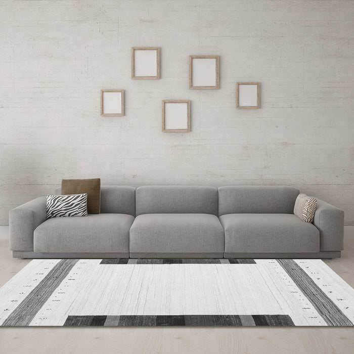 Machine Washable Solid Gray Modern Rug in a Living Room,, wshcon1916gry