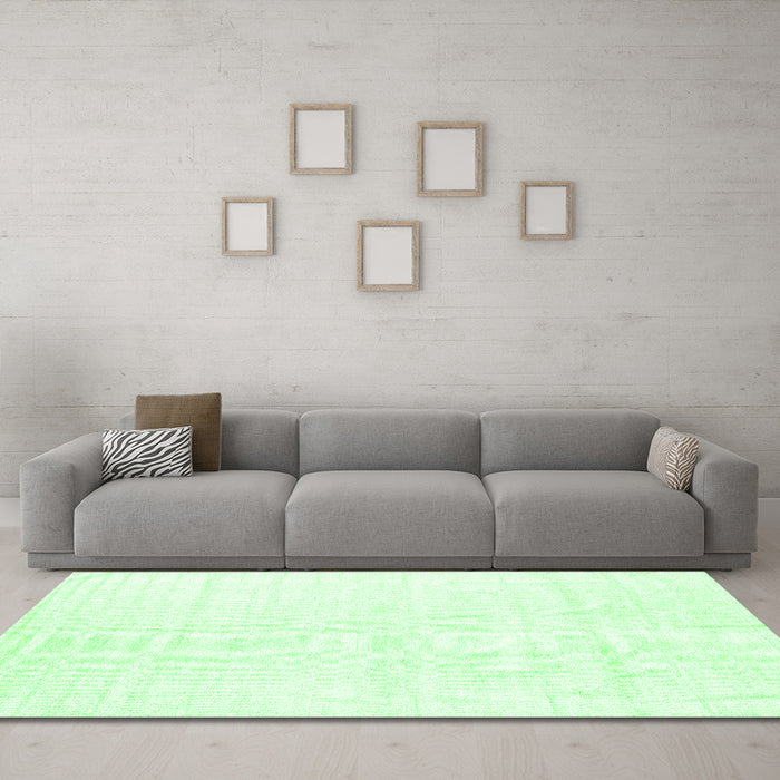 Machine Washable Solid Green Modern Area Rugs in a Living Room,, wshcon1922grn