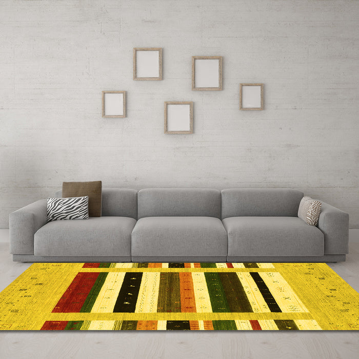 Machine Washable Abstract Yellow Contemporary Rug in a Living Room, wshcon1927yw