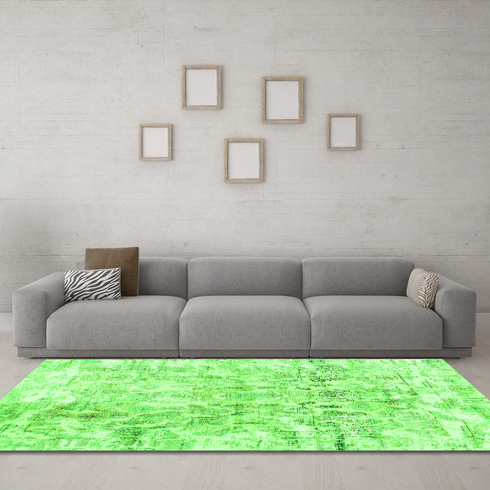 Machine Washable Abstract Green Contemporary Area Rugs in a Living Room,, wshcon1932grn