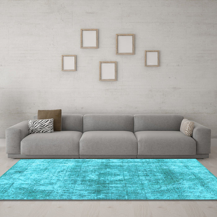 Machine Washable Abstract Light Blue Contemporary Rug in a Living Room, wshcon1933lblu