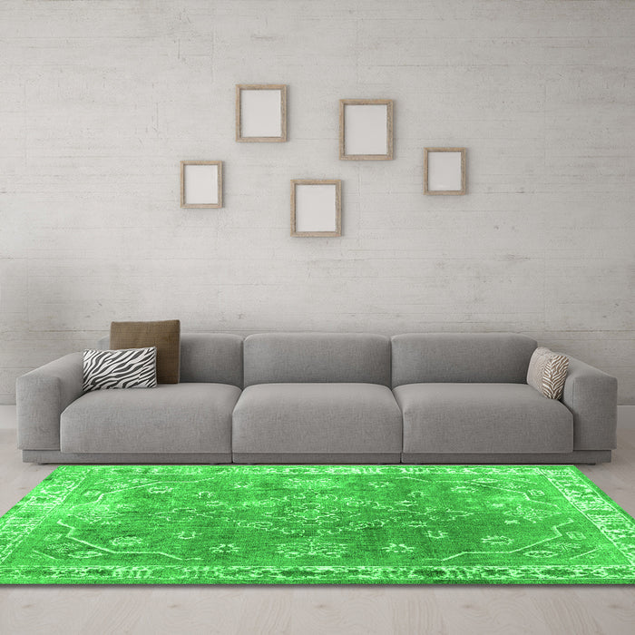 Machine Washable Abstract Green Contemporary Area Rugs in a Living Room,, wshcon1940grn