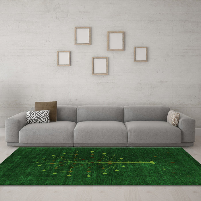 Machine Washable Abstract Green Contemporary Area Rugs in a Living Room,, wshcon1946grn
