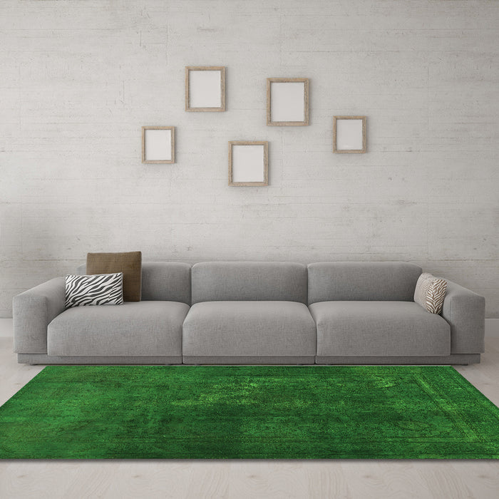 Machine Washable Abstract Green Contemporary Area Rugs in a Living Room,, wshcon1948grn