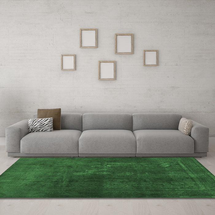 Machine Washable Abstract Emerald Green Contemporary Area Rugs in a Living Room,, wshcon1948emgrn