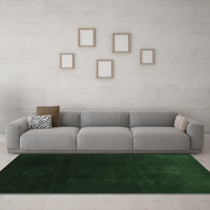 Machine Washable Abstract Emerald Green Contemporary Area Rugs in a Living Room,, wshcon1950emgrn