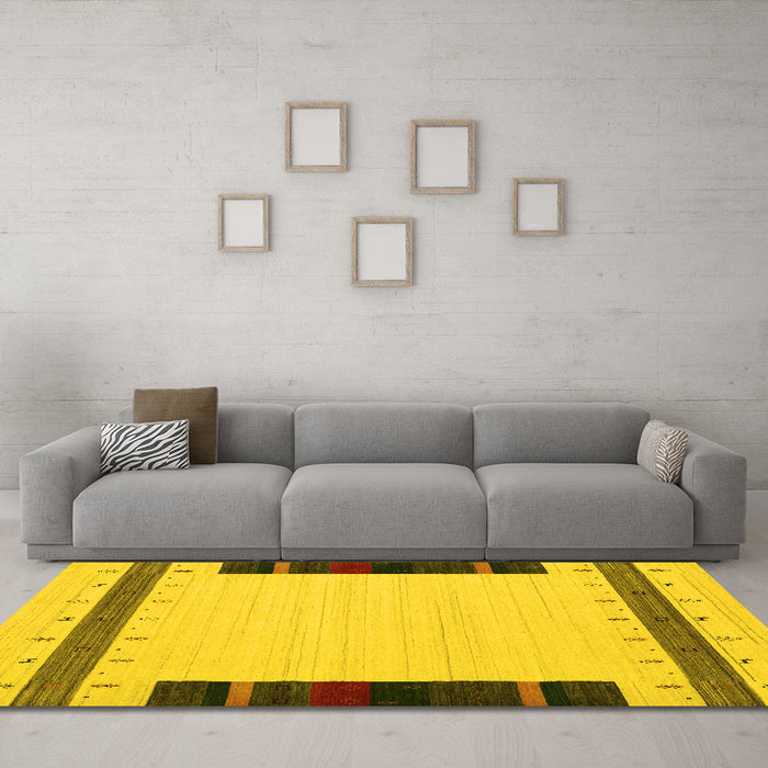 Machine Washable Abstract Yellow Contemporary Rug in a Living Room, wshcon1954yw
