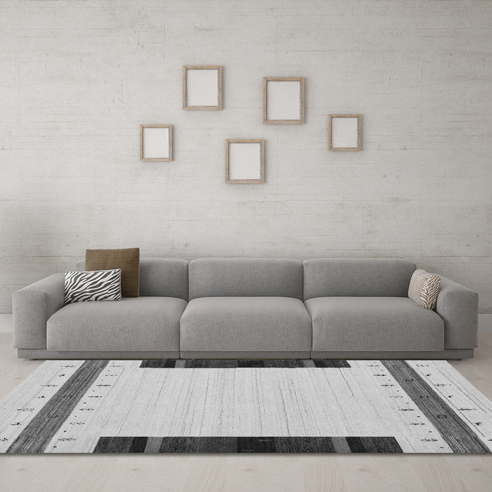Machine Washable Abstract Gray Contemporary Rug in a Living Room,, wshcon1954gry